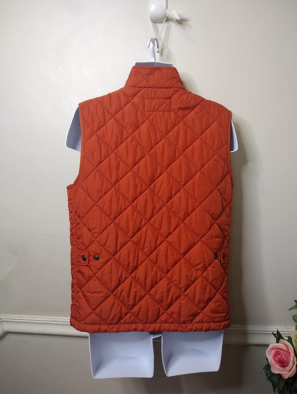 Lands' End Men's Quilted Orange Lightweight Layering Vest - Picture 4 of 7